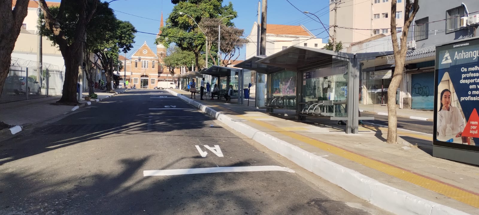 Estação Expedicionários muda de sentido e mais linhas passam a fazer parada