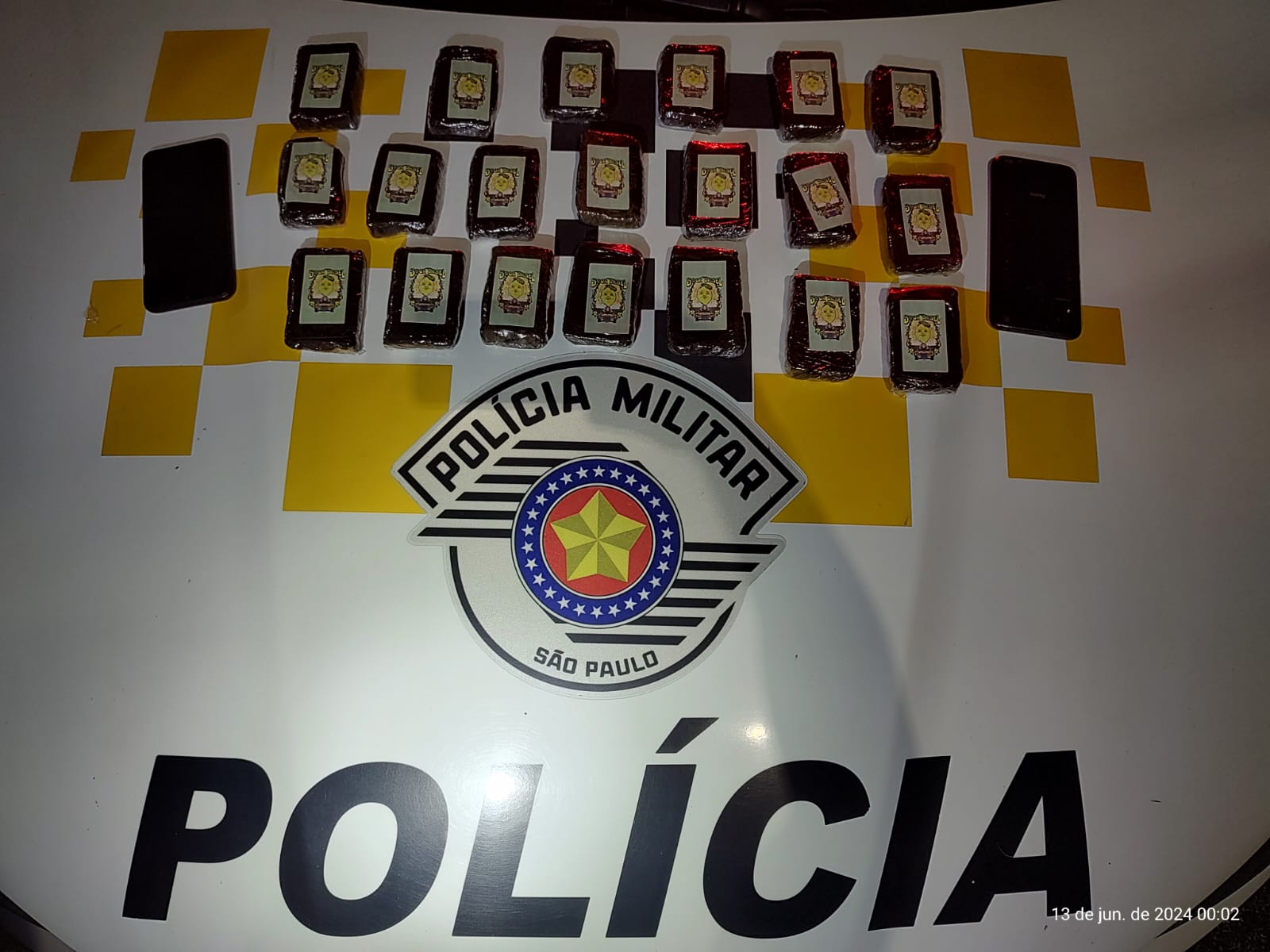 Motociclista com drogas foge da Polícia Rodoviária, cai na Anhanguera e é preso