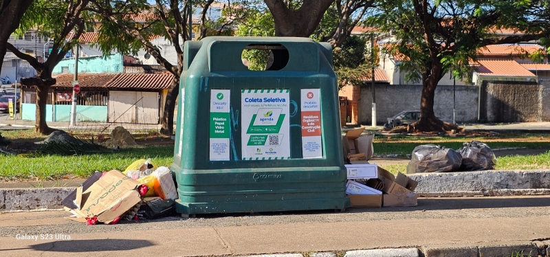 Por vandalismo, Hortolândia muda contêineres de recicláveis de lugar