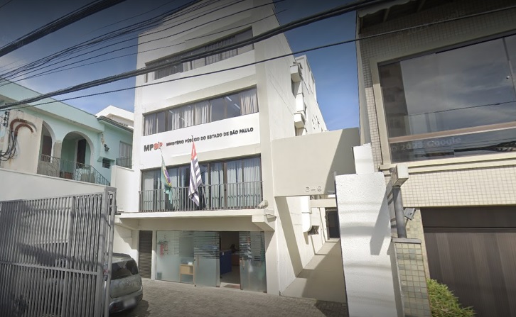 Mulher é esfaqueada dentro da sede do Ministério Público de Jundiaí durante audiência