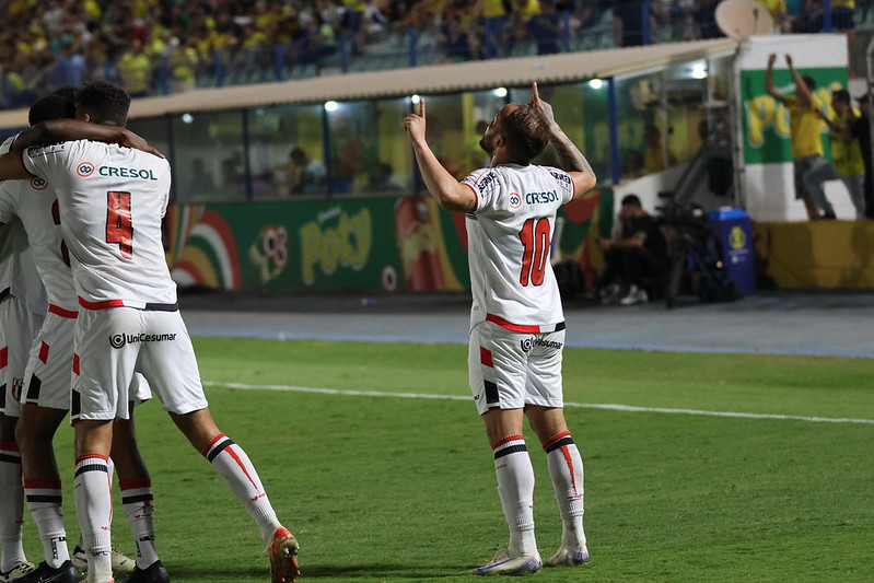 Adversário do Bugre, Botafogo vence fora de casa e ganha confiança para o duelo em Ribeirão Preto