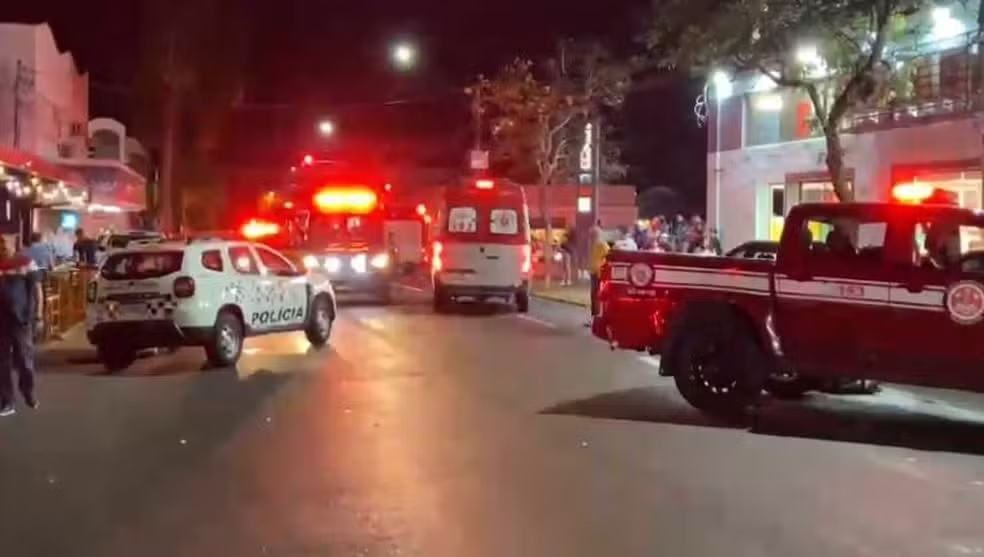 Motorista perde controle da direção e atropela clientes de bar em Piracicaba
