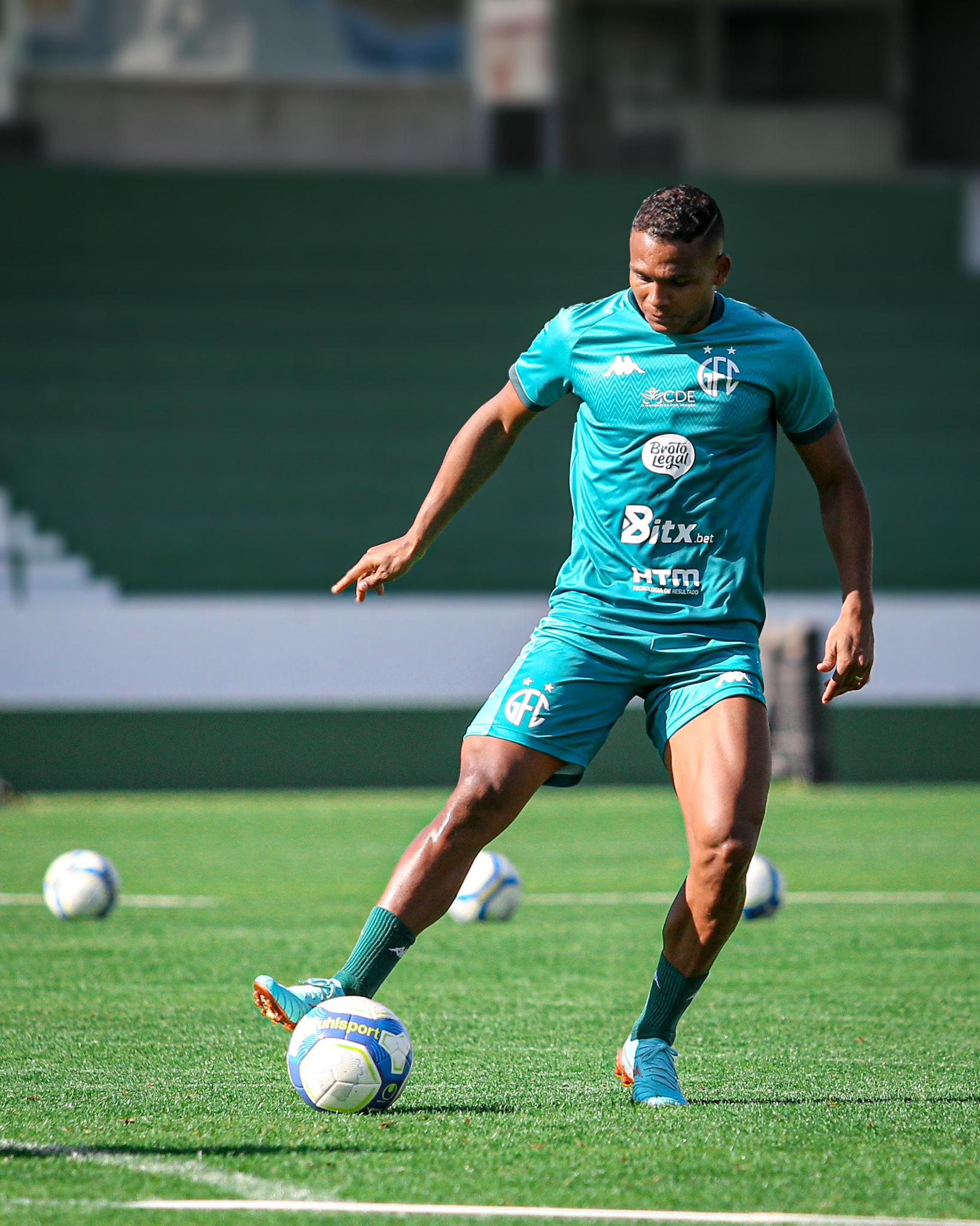 Guarani perde Gabriel Bispo para o jogo contra o Vila Nova