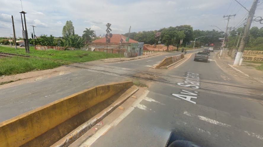 Trânsito na avenida São Francisco é desviado para obras neste domingo (18) em Hortolândia