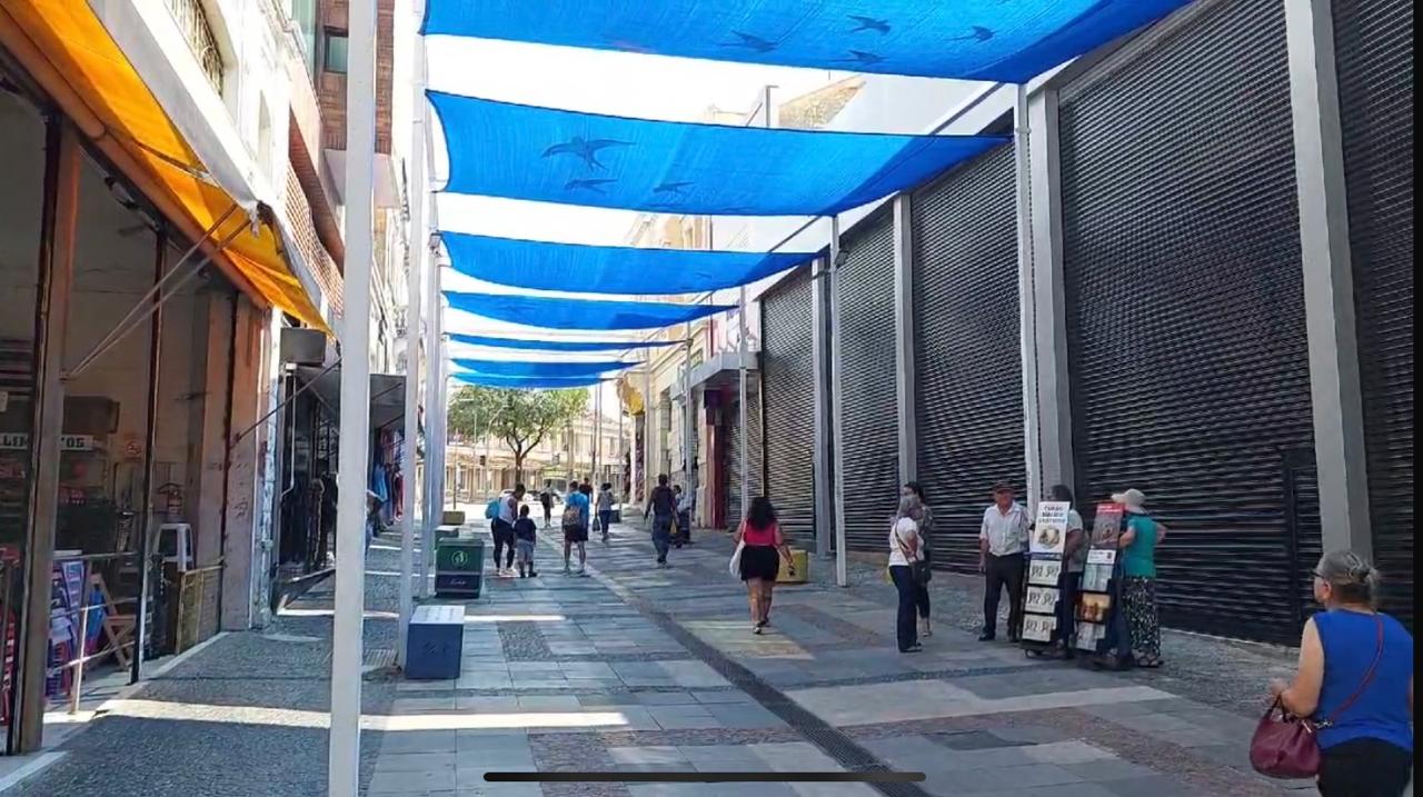 Trabalho no comércio em feriados passa a exigir acordo coletivo; Campinas tem mais de 90 mil trabalhadores no setor