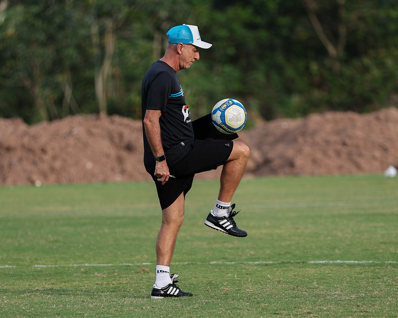 Técnico do Paysandu, Márcio Fernandes quer ajustar defesa para enfrentar o Guarani