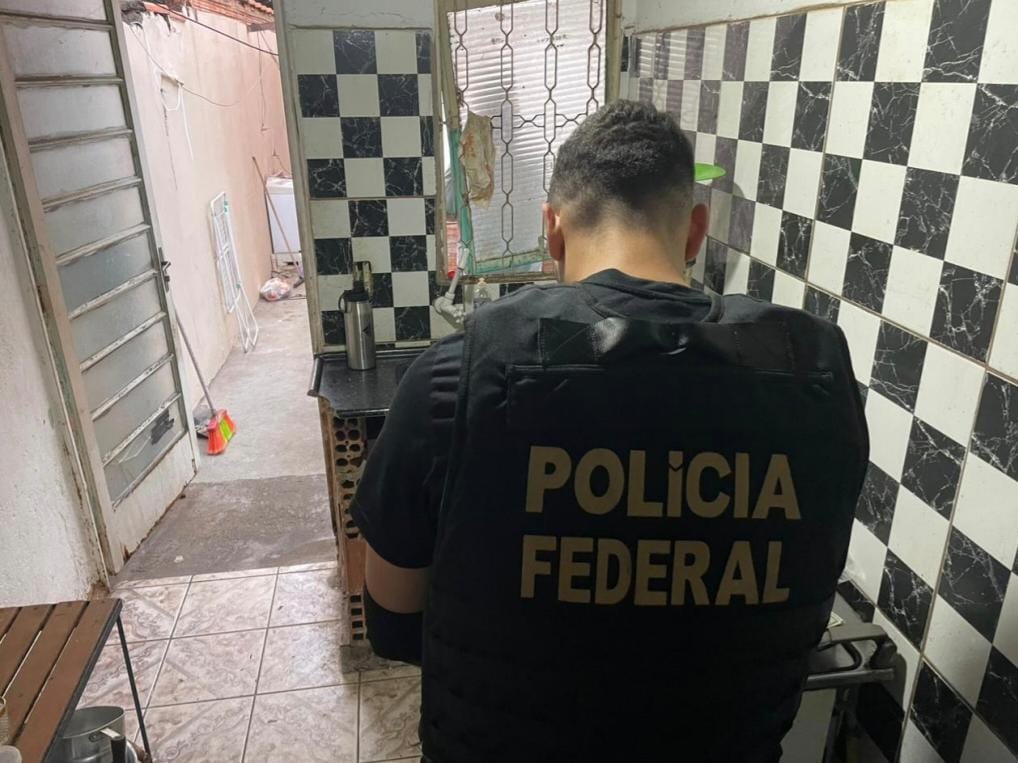 PF faz operação contra quadrilha que usa documentos falsos para sacar FGTS