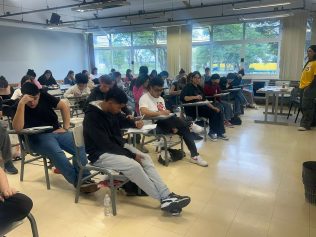 Mais de 58 mil candidatos realizaram 1ª fase do Vestibular da Unicamp 2025 neste domingo