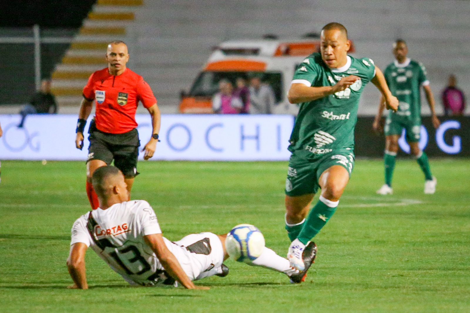 Guarani vence o Dérbi 208, quebra tabu e ganha fôlego na briga par sair do Z4