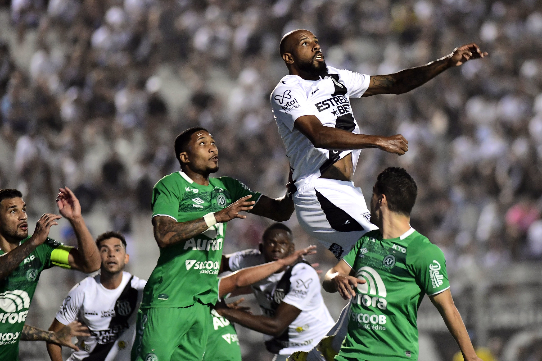 Sérgio Raphael é advertido e fica livre para enfrentar o Paysandu