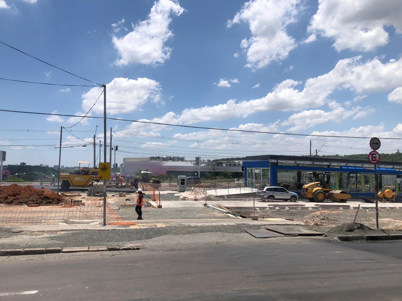 Bloqueios para obra do BRT na JB Dunlop foram ampliados e seguem até final de novembro