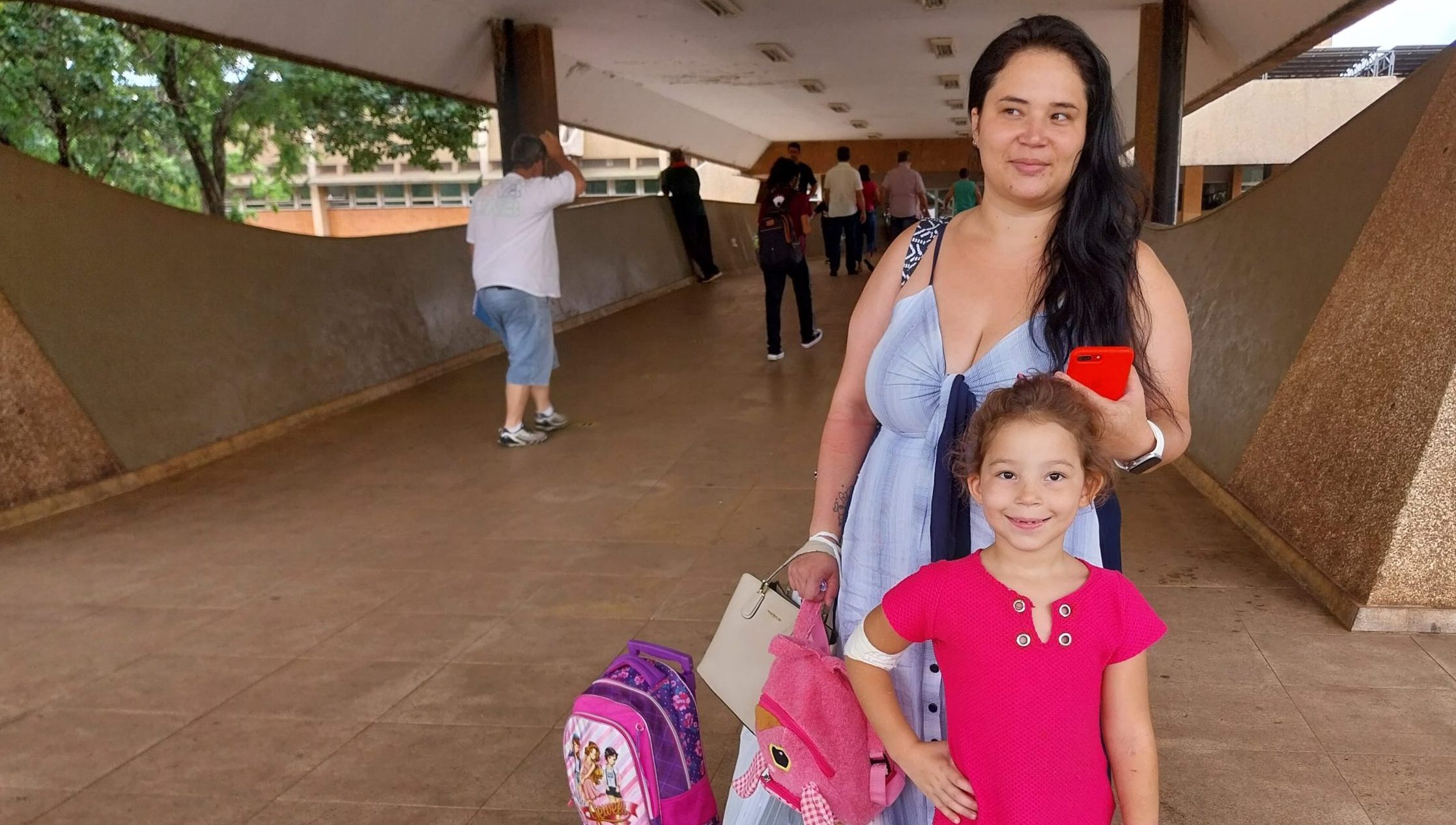 Menina atropelada em Pedreira recebe alta hospitalar após 10 dias de internação