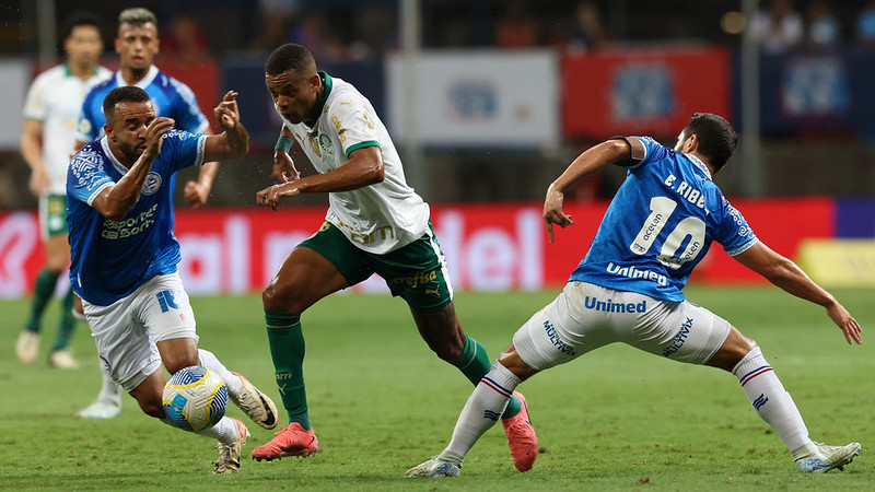Após vitória sofrida em Salvador, Palmeiras pensa em duelo contra rebaixado Atlético-GO