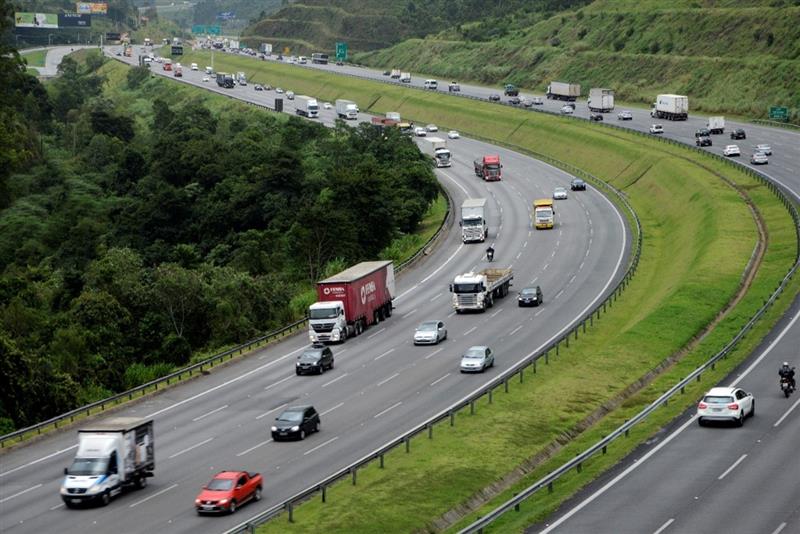 Concessionária registra quase 60 veículos com pane seca ao longo do feriadão 