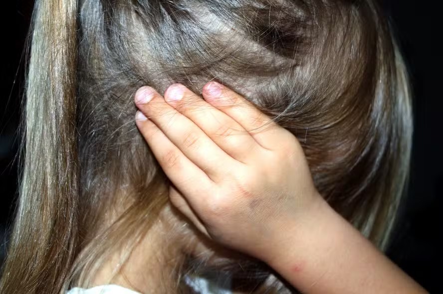 Casos de violência contra crianças e adolescentes crescem no Estado de São Paulo em 2024         