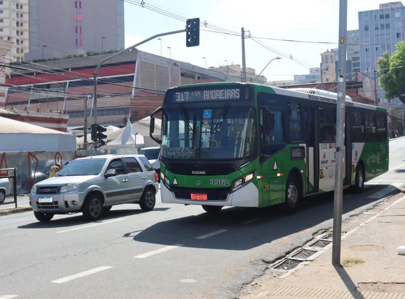 Veja quais linhas de ônibus terão trajetos ampliados e novos horários, a partir desta segunda