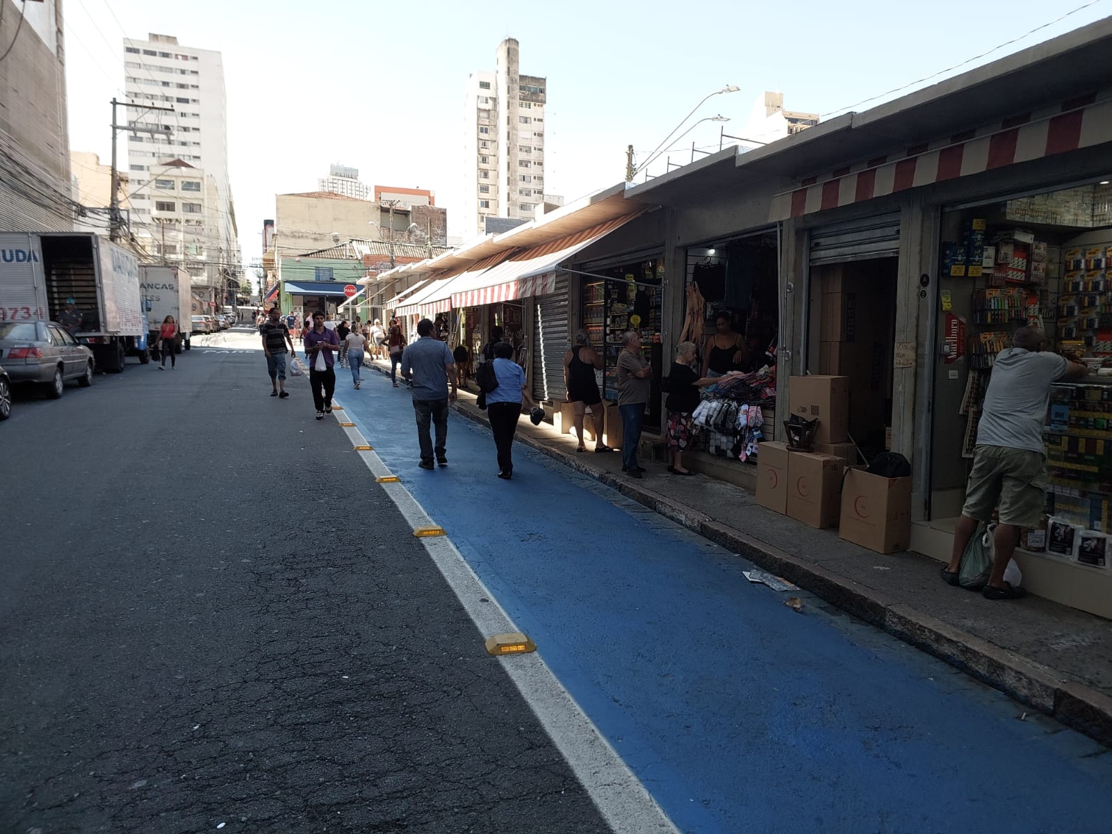 Revitalização do entorno do Terminal Mercado é concluída, mas comerciantes apontam desafios 