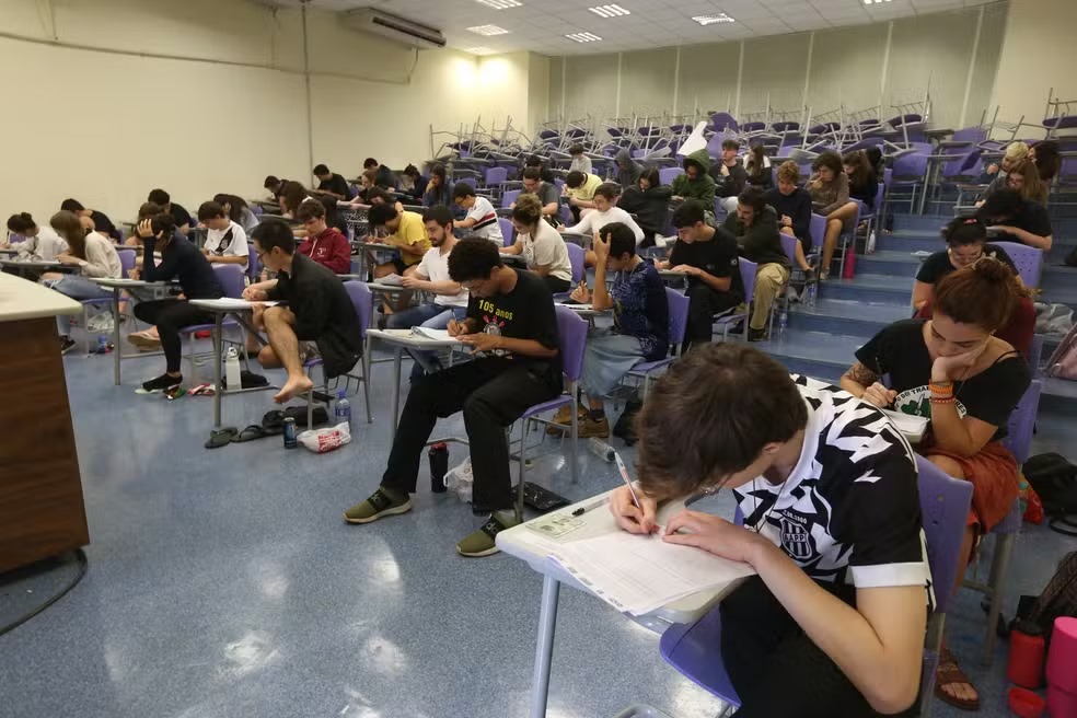 Unicamp realiza segunda fase do vestibular com recorde de presença