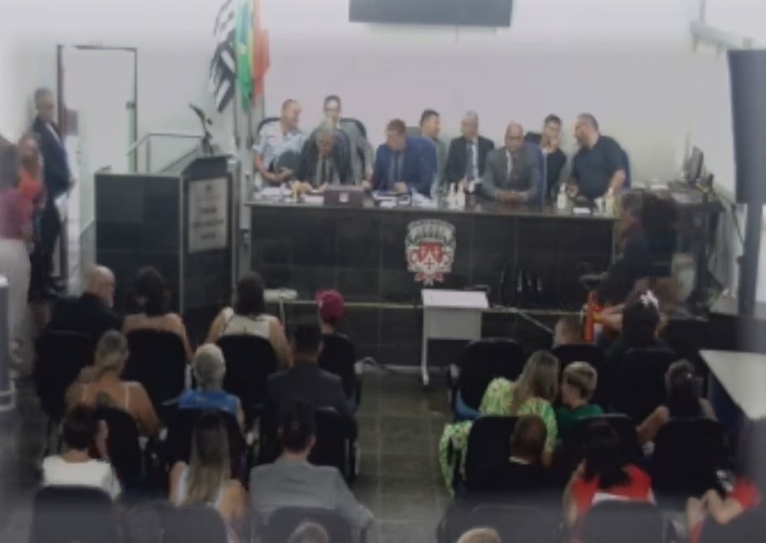 Alexandre Gonçalves é eleito Presidente da Câmara de Tuiuti; ele assume interinamente a prefeitura 