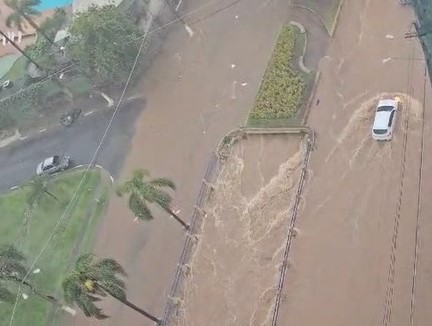 Campinas entra em Estado de Atenção; chuva chega a 116mm em 72h 