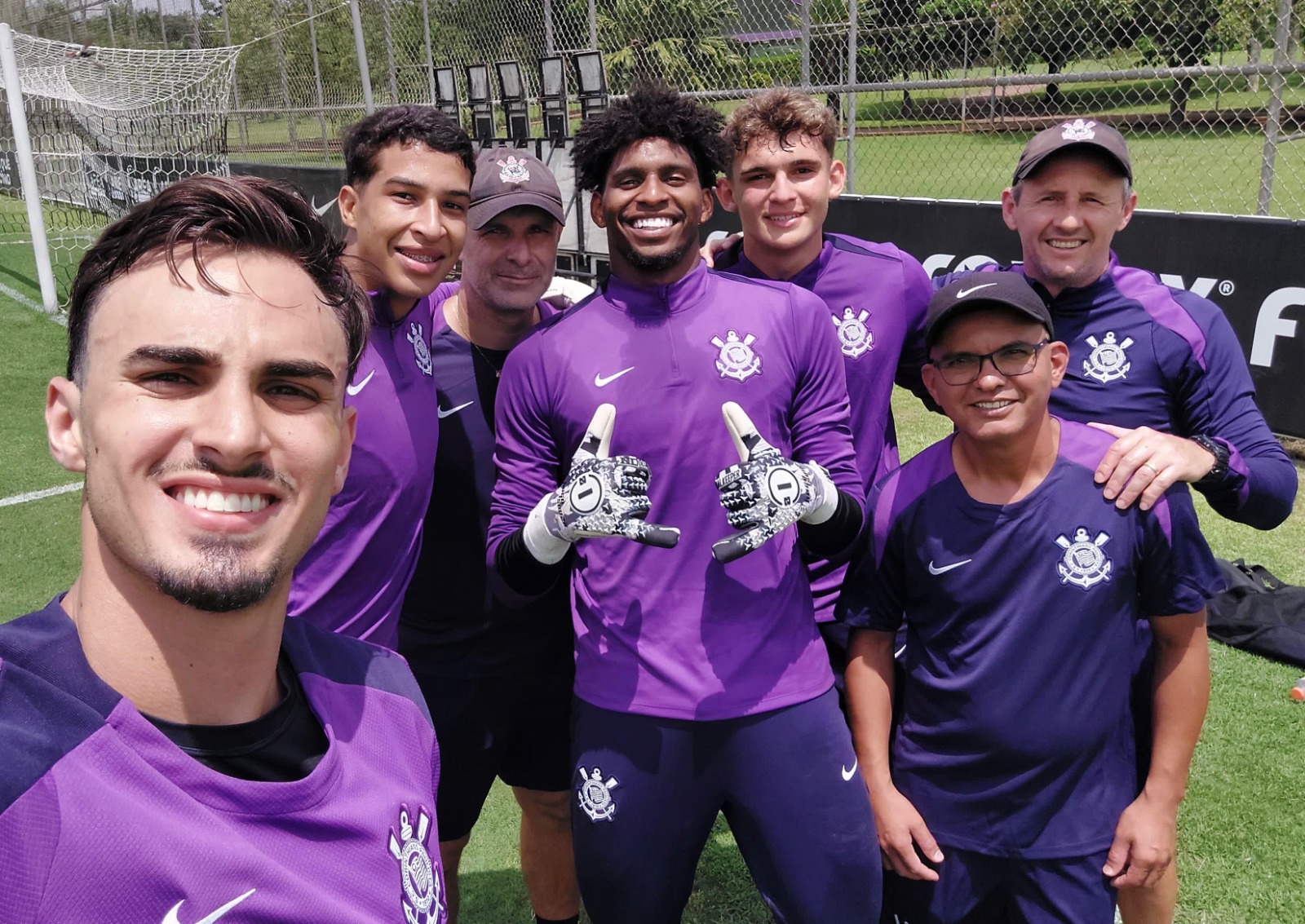 Elenco do Corinthians fica sem salários de janeiro