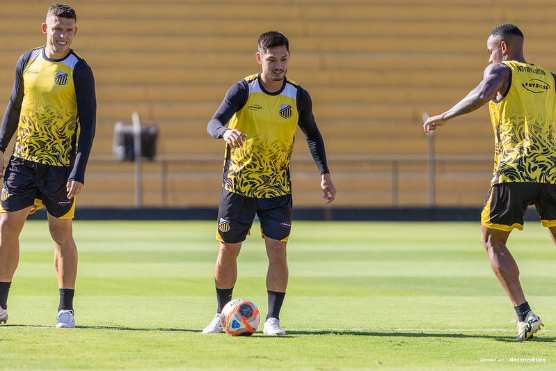Com base mantida e qualificada, Novorizontino recebe a Ponte Preta pela estreia do Paulistão