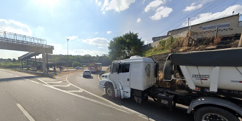 Obra no acesso ao Pq. Santa Bárbara pela SP-101 muda trânsito nesta terça-feira