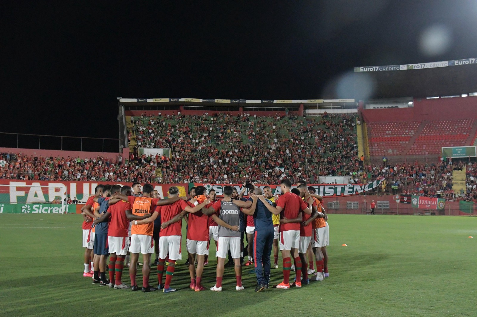 Técnico Cauan de Almeida elogia postura da Lusa mas faz alerta antes de enfrentar a Ponte Preta
