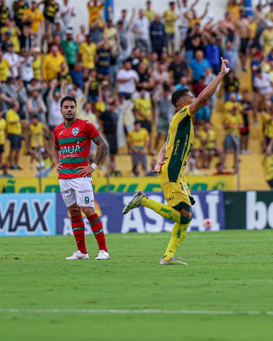 Técnico Eduardo Barroca exalta evolução do Mirassol após terceira vitória consecutiva