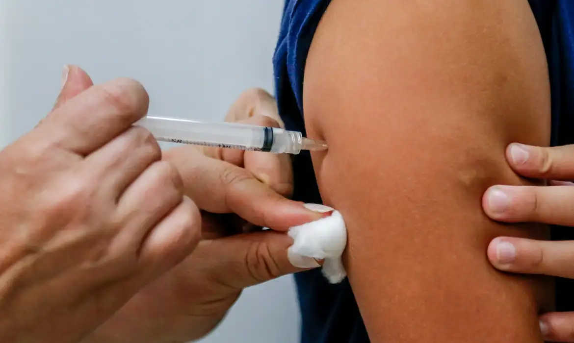 Região de Campinas registra aumento de 2.200% nos casos de coqueluche em 2024