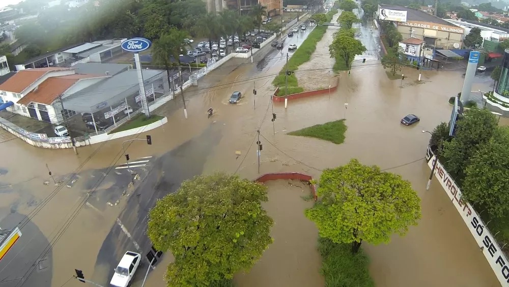 Com maior acumulado de chuva do Estado, Valinhos entra em estado de atenção