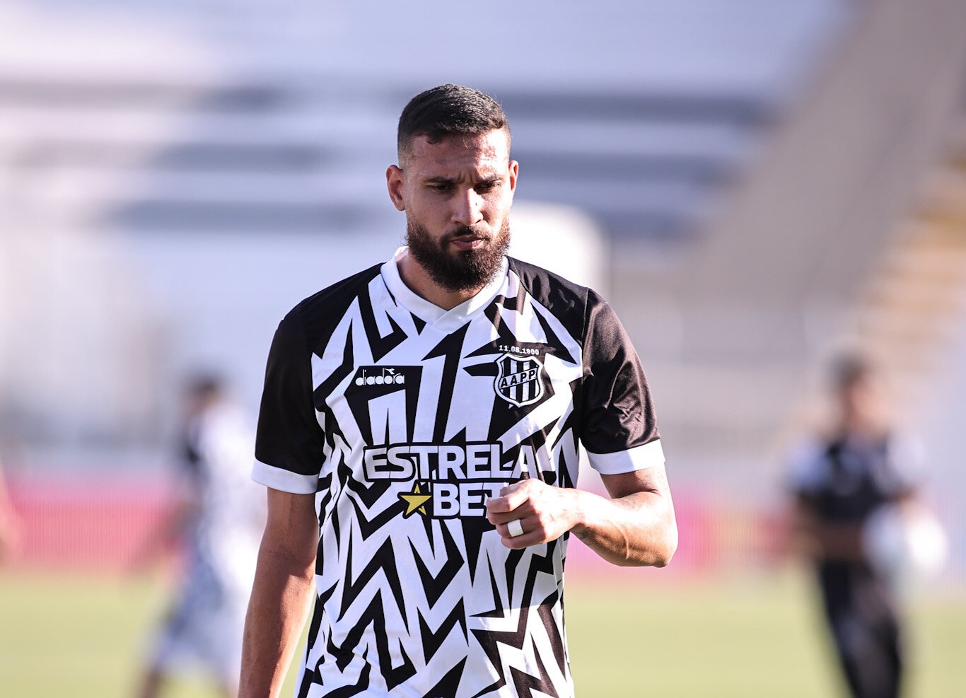 Nilson Júnior rescinde com a Ponte Preta para acertar com time paranaense