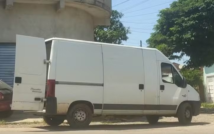 Polícia prende quatro suspeitos de roubos a cargas na região
