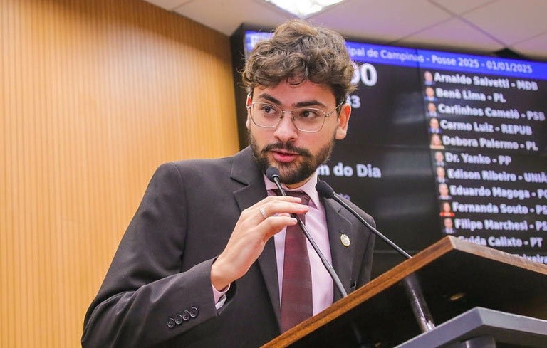 CP ouve vereador Vini Oliveira e testemunhas em processo que pode levá-lo à cassação 