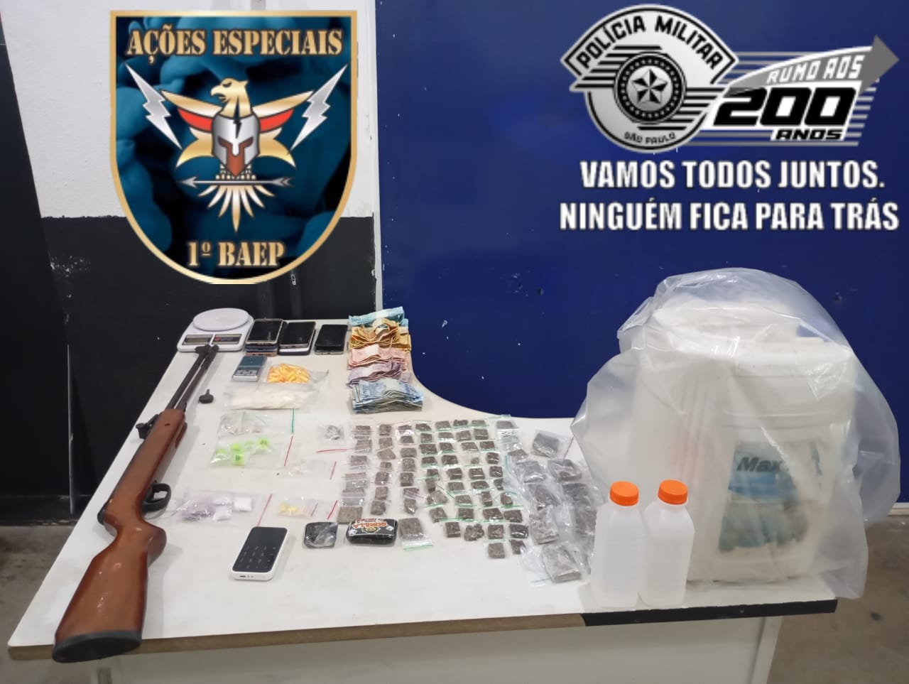 Três são presos com drogas e carro roubado em 2021 é recuperado 