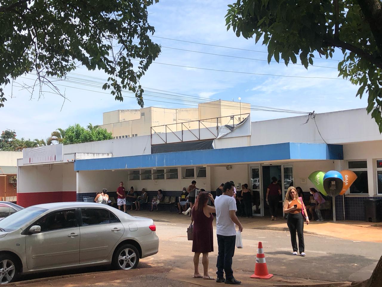 Além da alta demanda no atendimento, falta de ar-condicionado gera reclamação no hospital Ouro Verde