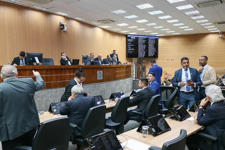 Câmara de Campinas vota criação da Medalha da Defesa Civil e outras homenagens