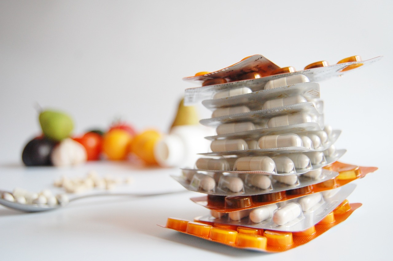 Preço dos medicamentos sofre reajuste de 5,06% a partir desta segunda-feira