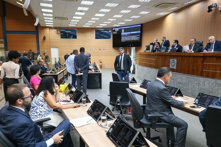 Câmara de Campinas lança app para população enviar demandas diretamente aos vereadores