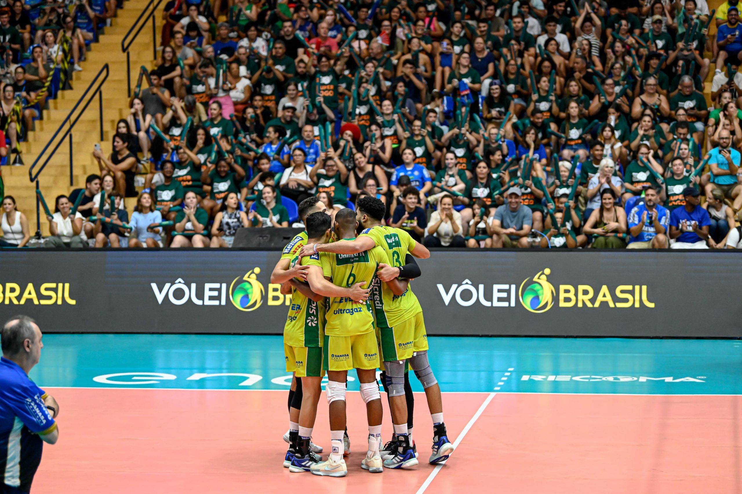 Vitória contra o Guarulhos mantém Vôlei Renata na briga pelas primeiras posições na Superliga