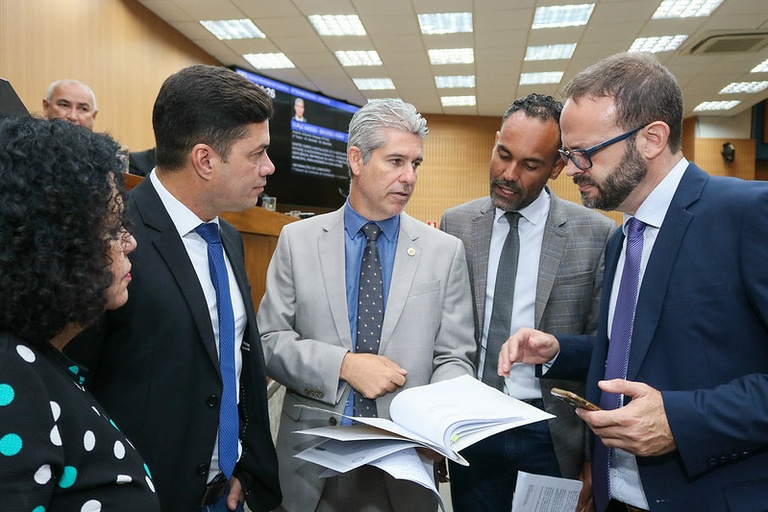 Câmara de Campinas vota projeto para criação de salas sensoriais em unidades de saúde 