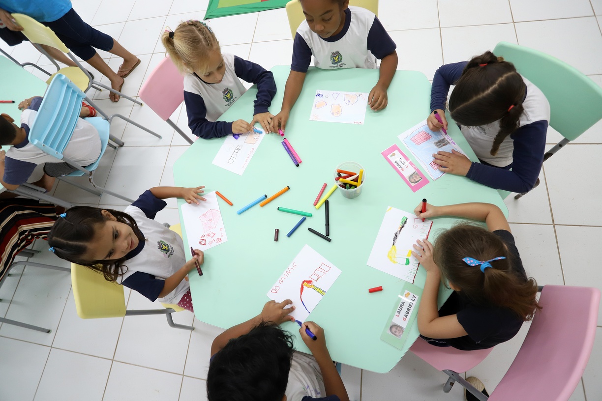 Educação municipal vai produzir protocolo para combater e prevenir bullying nas escolas