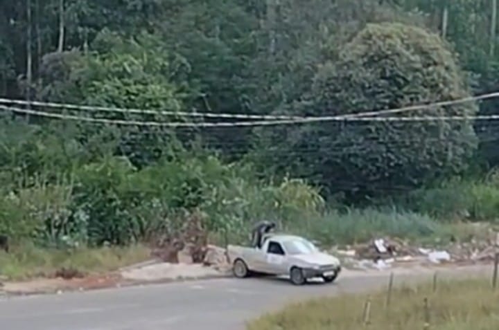 Morador de Limeira é multado em R$ 1,4 mil por descarte de lixo em área verde