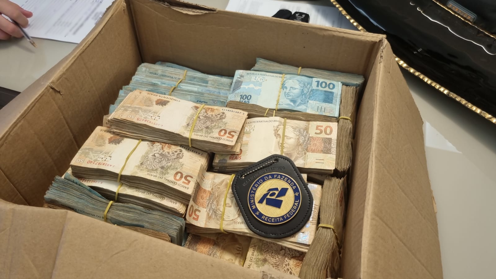 Operação da Receita e PF identifica R$ 47 milhões em fraudes tributárias na região
