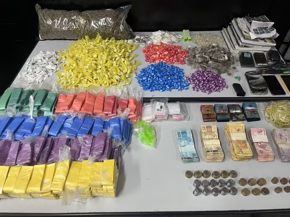 Polícia encontra casa que distribuía drogas no Jardim São Fernando