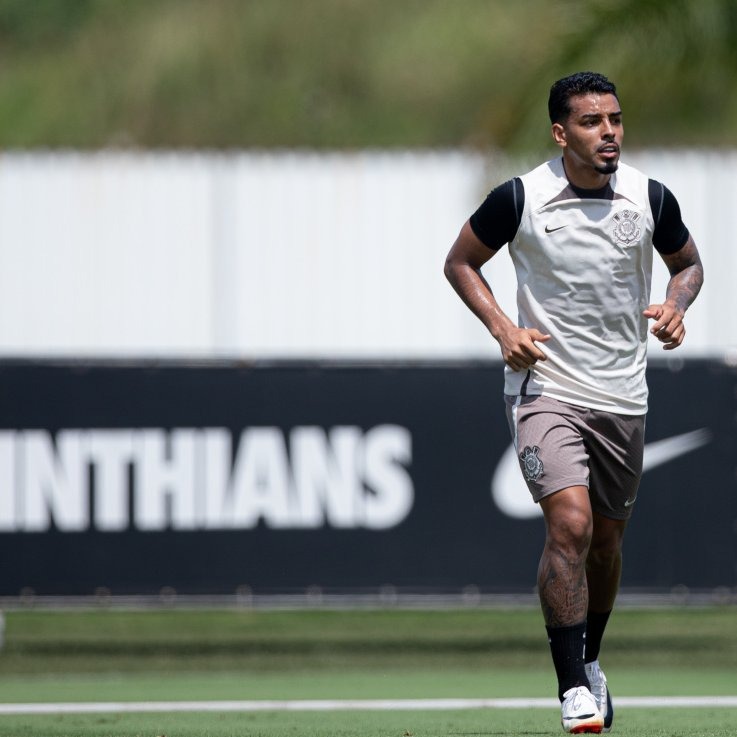Diretoria trabalha para renovar contratos de Gustavo Henrique e Matheus Bidú