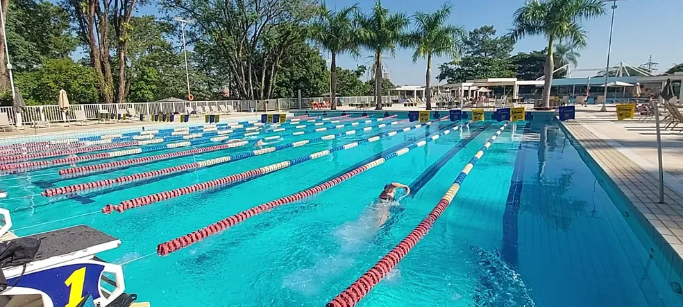 Funcionário de clube em Piracicaba é demitido após suspeita de tentar filmar vestiário feminino 
