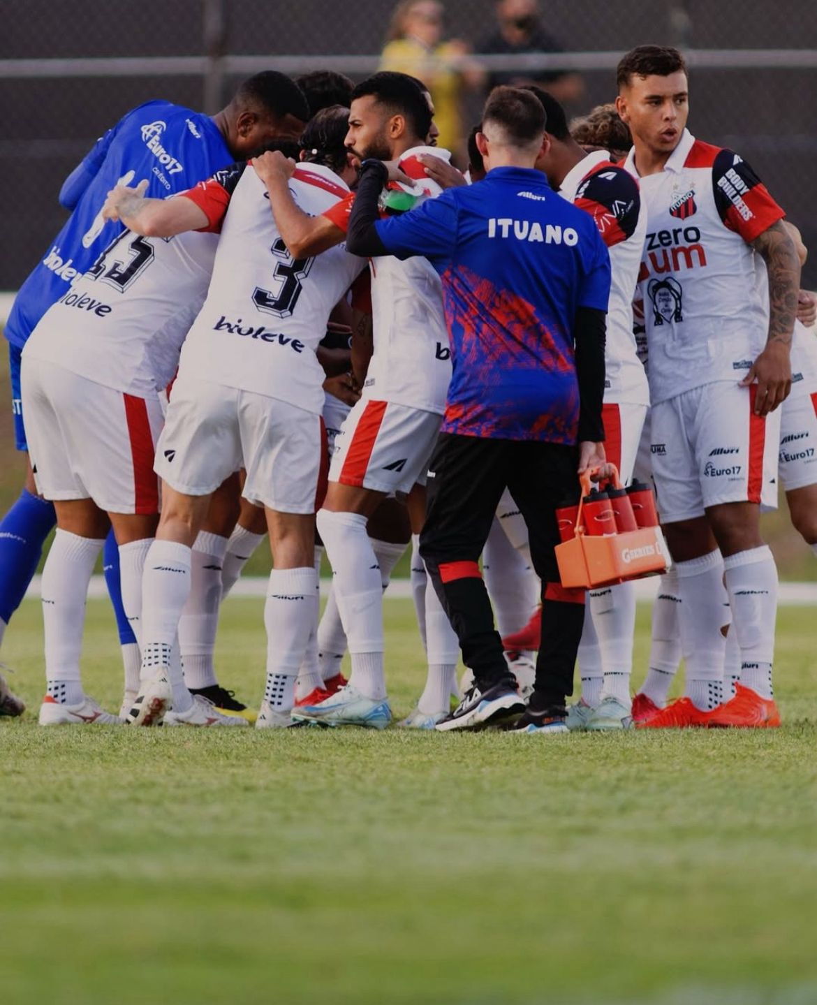 Perto de “clássico” contra Ponte Preta, goleiro do Ituano pede pés no chão a equipe
