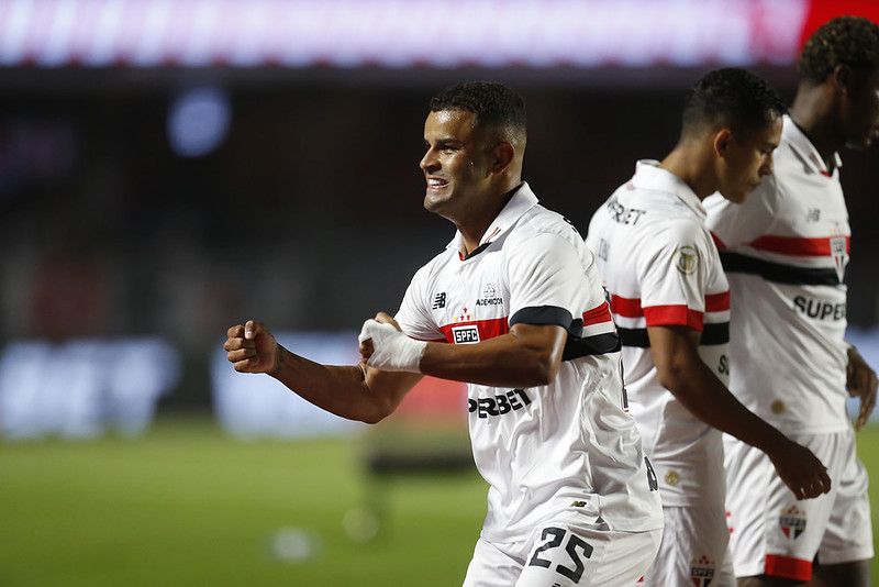 São Paulo recebe Libertad para consolidar bia campanha na Copa Libertadores