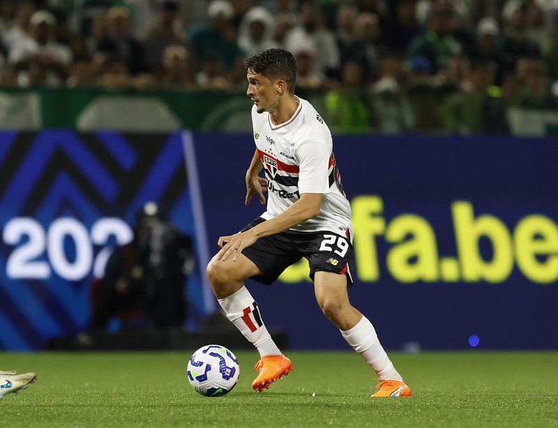 São Paulo começa a conversar com Pablo Maia sobre renovação de contrato